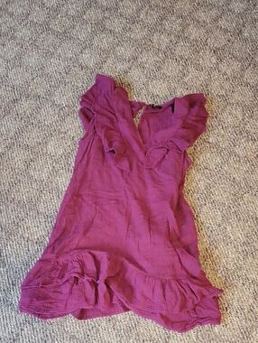 Last Chance! Tribal Fitted V-Neck Top in Deep Pink